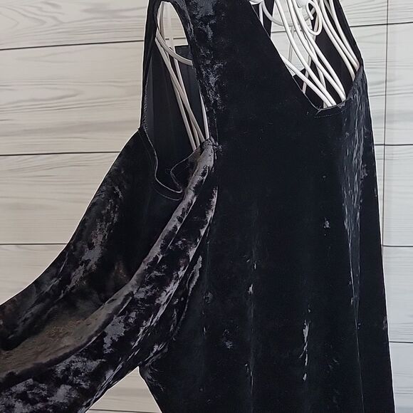 Catherines crushed velvet cold shoulder top Size 3X - Picture 6 of 11